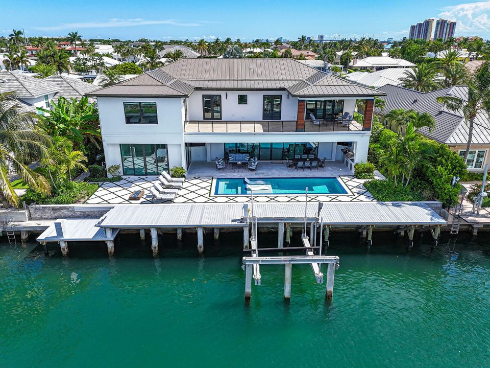 待售: $7,749,500 (5 贝兹, 7 浴室, 6424 平方英尺)