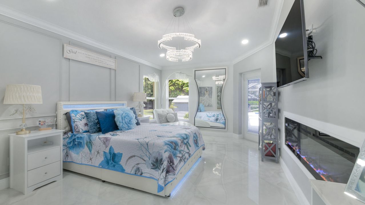 Activo con contrato: $660,000 (3 camas, 3 baños, 1742 Pies cuadrados)