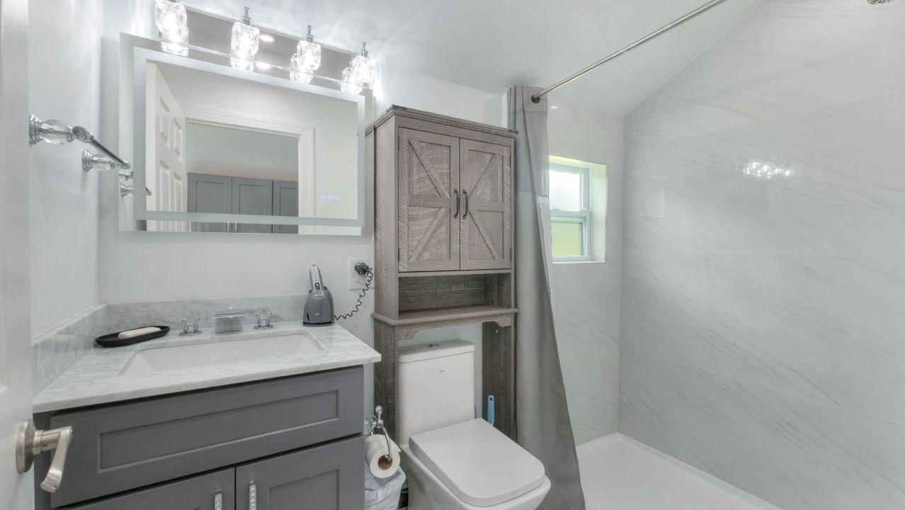 Activo con contrato: $660,000 (3 camas, 3 baños, 1742 Pies cuadrados)