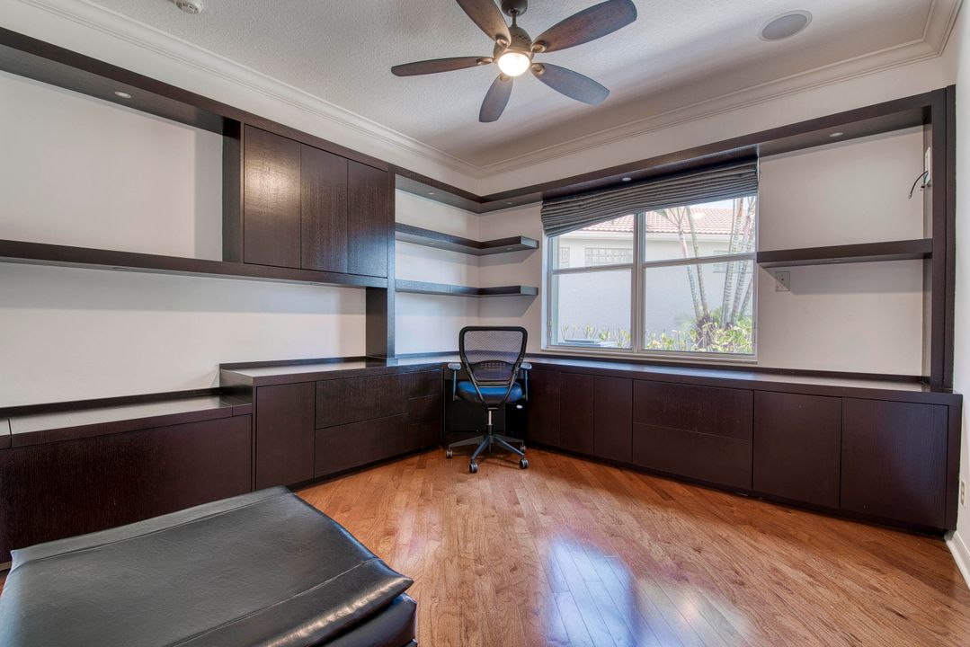 Active With Contract: $1,295,000 (4 beds, 2 baths, 2695 Square Feet)