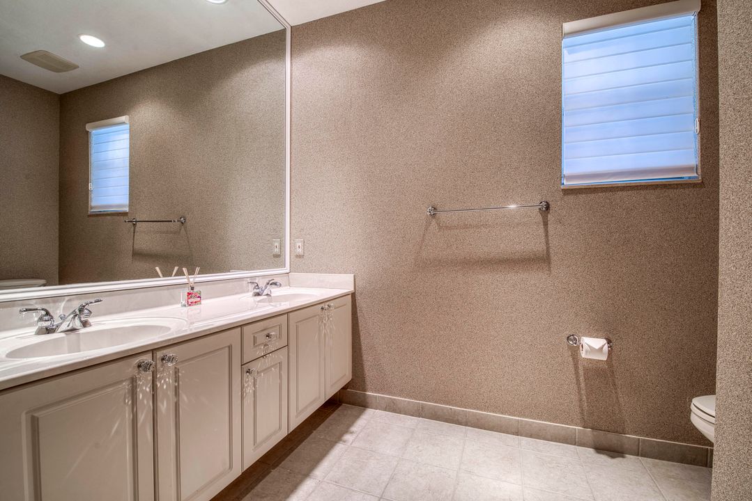 Active With Contract: $1,295,000 (4 beds, 2 baths, 2695 Square Feet)