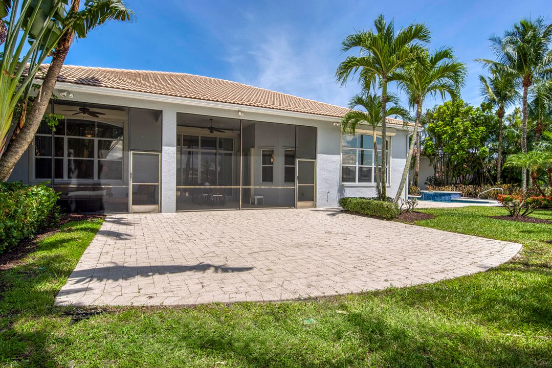 Active With Contract: $1,295,000 (4 beds, 2 baths, 2695 Square Feet)