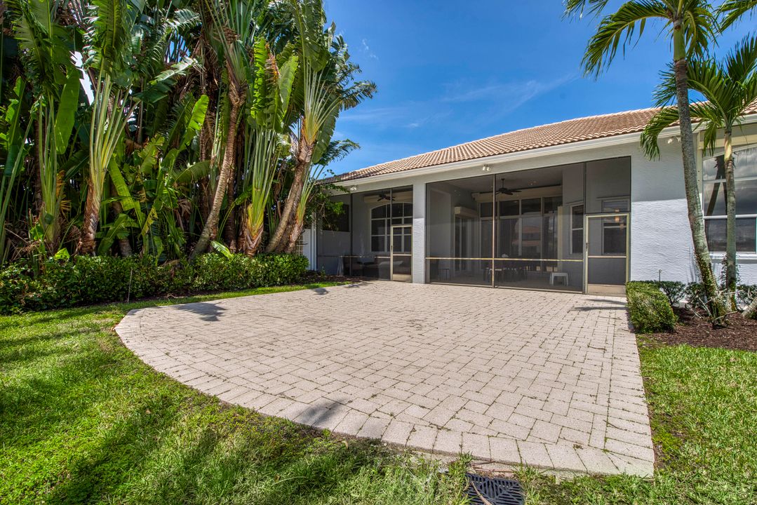 Active With Contract: $1,295,000 (4 beds, 2 baths, 2695 Square Feet)