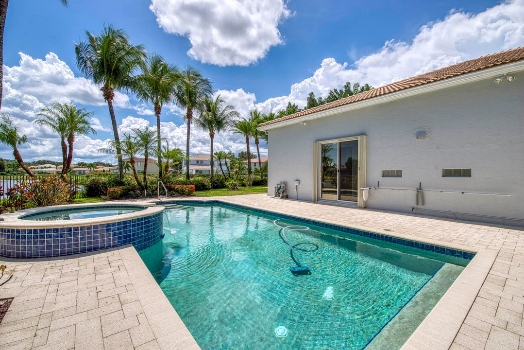 Active With Contract: $1,295,000 (4 beds, 2 baths, 2695 Square Feet)