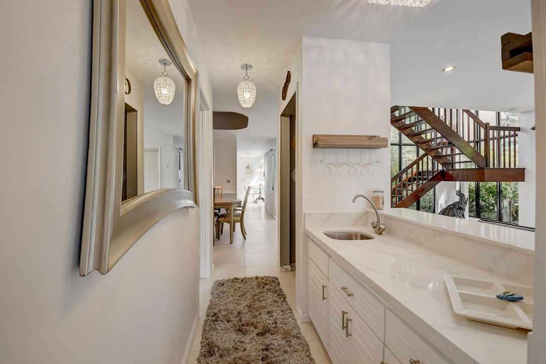 Active With Contract: $7,700 (3 beds, 3 baths, 2770 Square Feet)