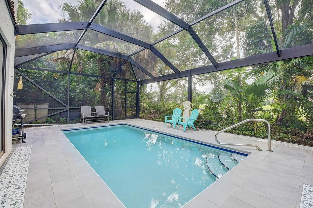 Active With Contract: $7,700 (3 beds, 3 baths, 2770 Square Feet)