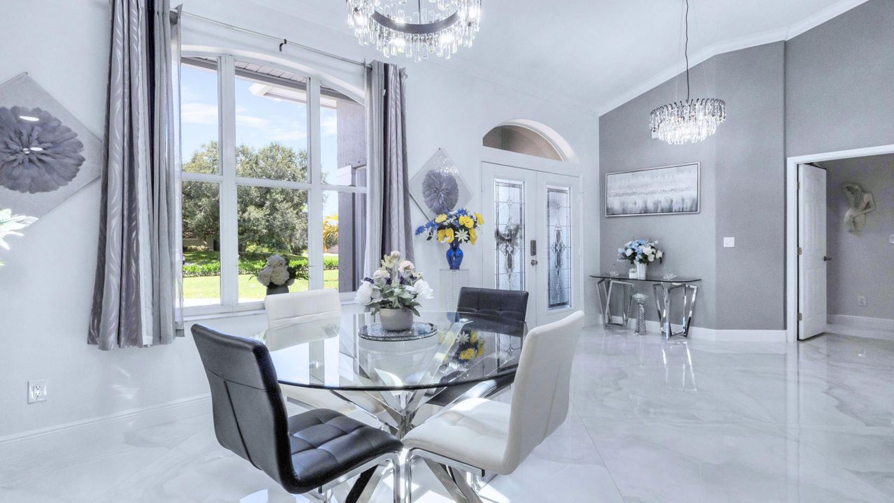 Activo con contrato: $660,000 (3 camas, 3 baños, 1742 Pies cuadrados)