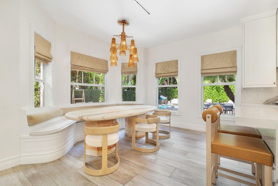 For Sale: $6,695,000 (5 beds, 4 baths, 3990 Square Feet)