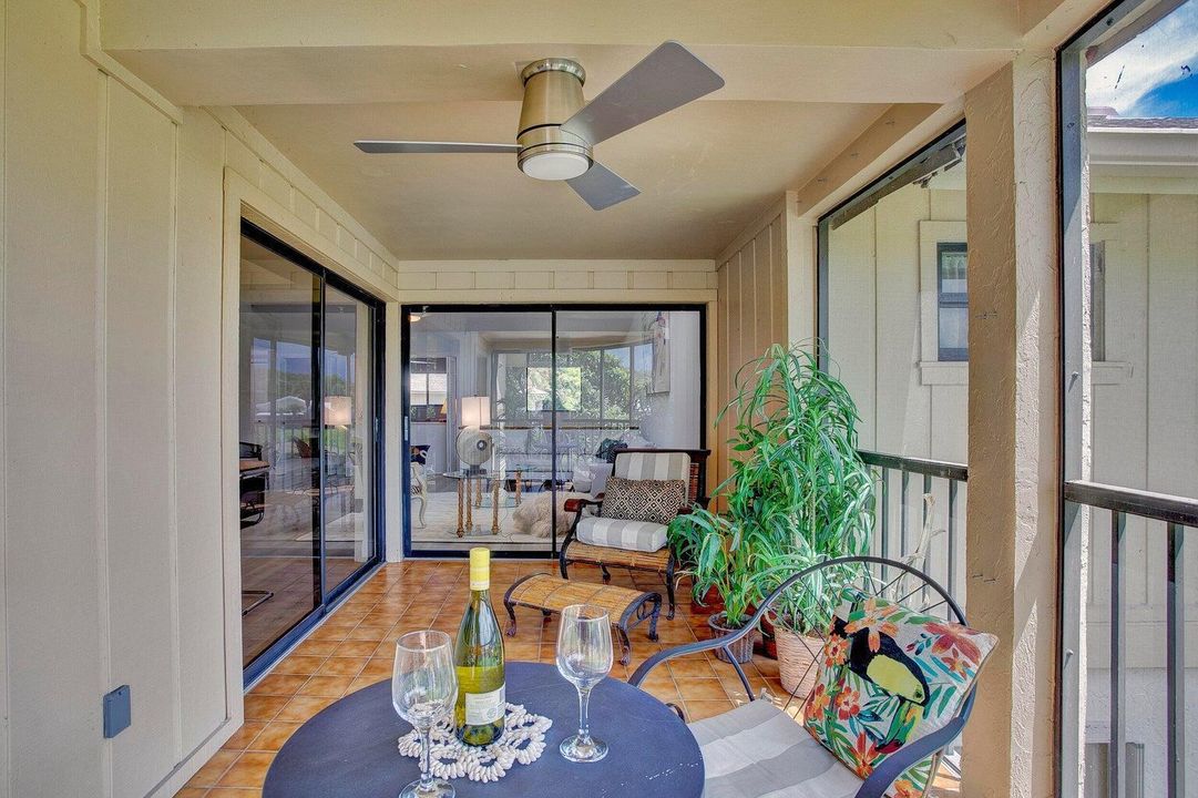 На продажу: $639,000 (2 спален, 2 ванн, 1818 Квадратных фут)