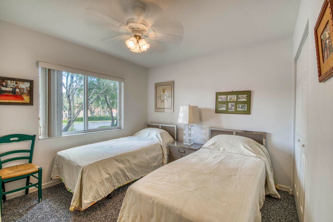Active With Contract: $3,900 (3 beds, 2 baths, 1500 Square Feet)