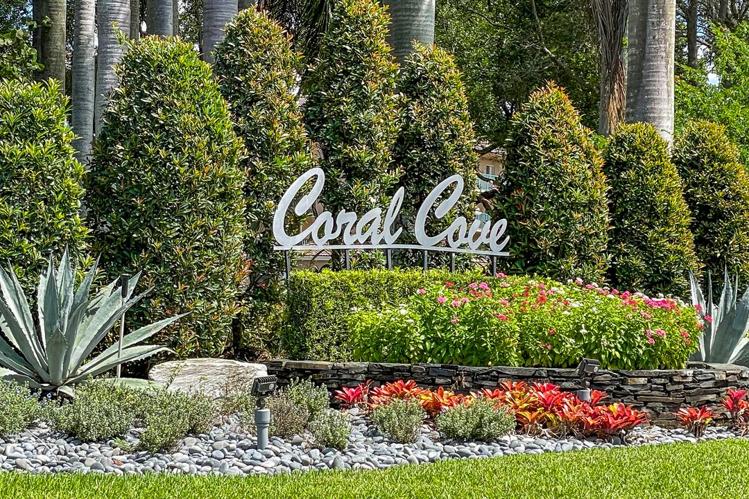 Active With Contract: $3,900 (3 beds, 2 baths, 1500 Square Feet)