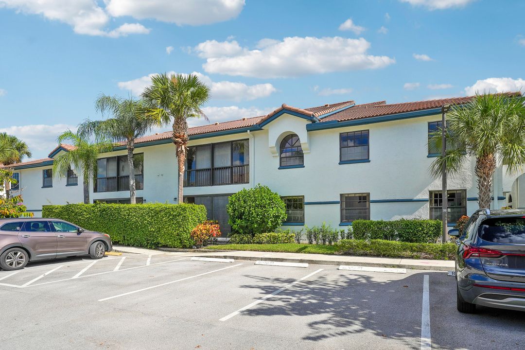 For Sale: $204,999 (3 beds, 2 baths, 1578 Square Feet)