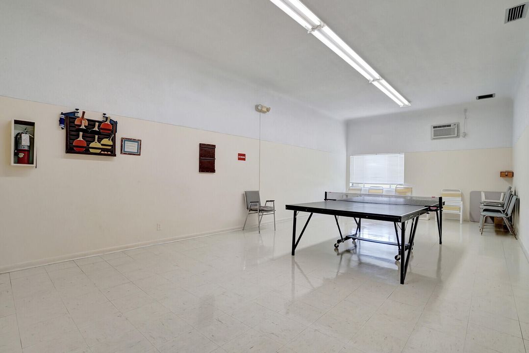 Active With Contract: $149,000 (2 beds, 2 baths, 819 Square Feet)