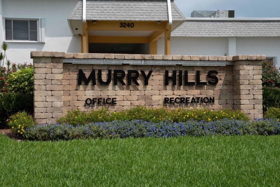 Active With Contract: $149,000 (2 beds, 2 baths, 819 Square Feet)