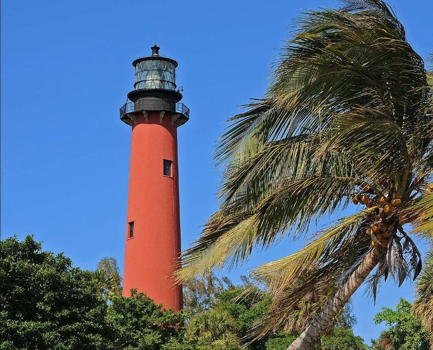 Под контрактом: $5,800 (2 спален, 2 ванн, 1851 Квадратных фут)