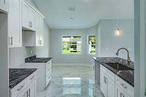 Active With Contract: $375,000 (3 beds, 2 baths, 1610 Square Feet)