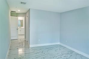 Active With Contract: $375,000 (3 beds, 2 baths, 1610 Square Feet)