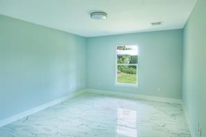 Active With Contract: $375,000 (3 beds, 2 baths, 1610 Square Feet)
