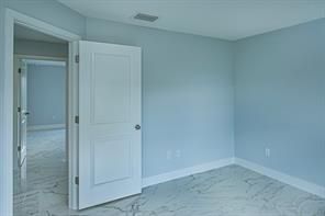 Active With Contract: $375,000 (3 beds, 2 baths, 1610 Square Feet)