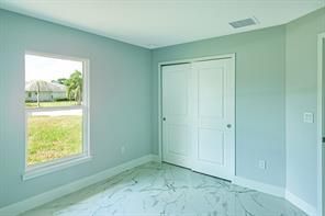 Active With Contract: $375,000 (3 beds, 2 baths, 1610 Square Feet)