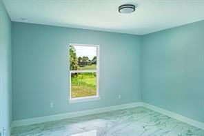 Active With Contract: $375,000 (3 beds, 2 baths, 1610 Square Feet)