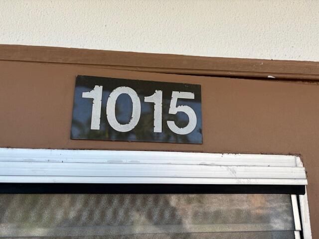 Под контрактом: $135,000 (2 спален, 1 ванн, 880 Квадратных фут)