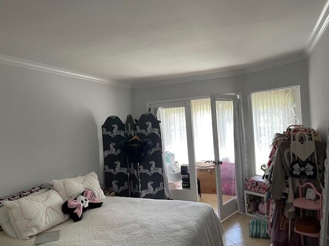 合同活跃: $2,000 (1 贝兹, 1 浴室, 630 平方英尺)