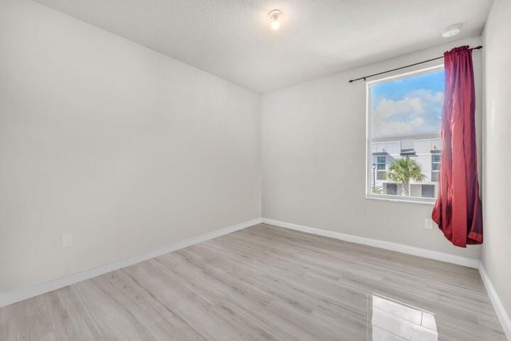 待售: $398,900 (3 贝兹, 2 浴室, 1454 平方英尺)