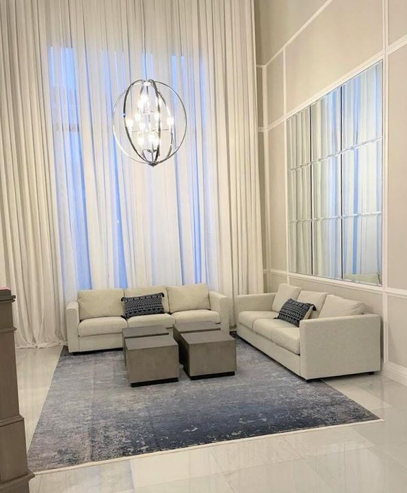 For Rent: $23,000 (5 beds, 5 baths, 4662 Square Feet)