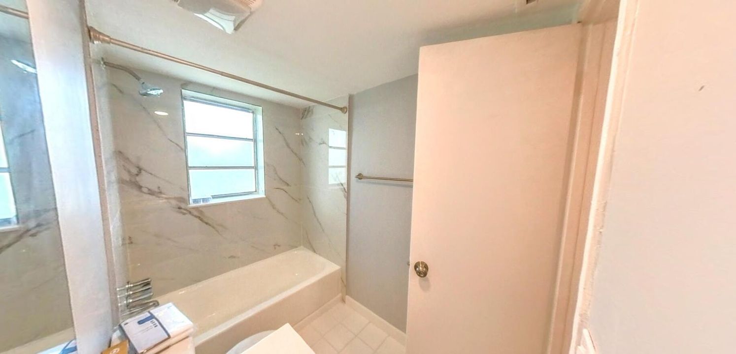 For Rent: $1,545 (1 beds, 1 baths, 573 Square Feet)