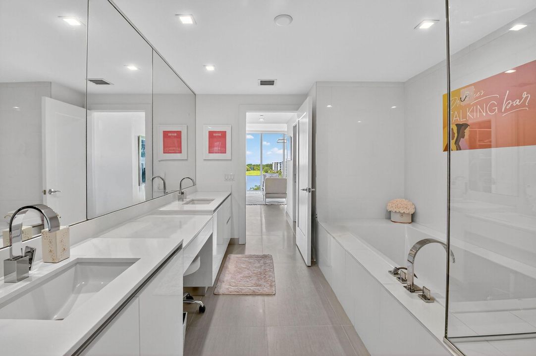 For Sale: $7,995,000 (4 beds, 6 baths, 4096 Square Feet)