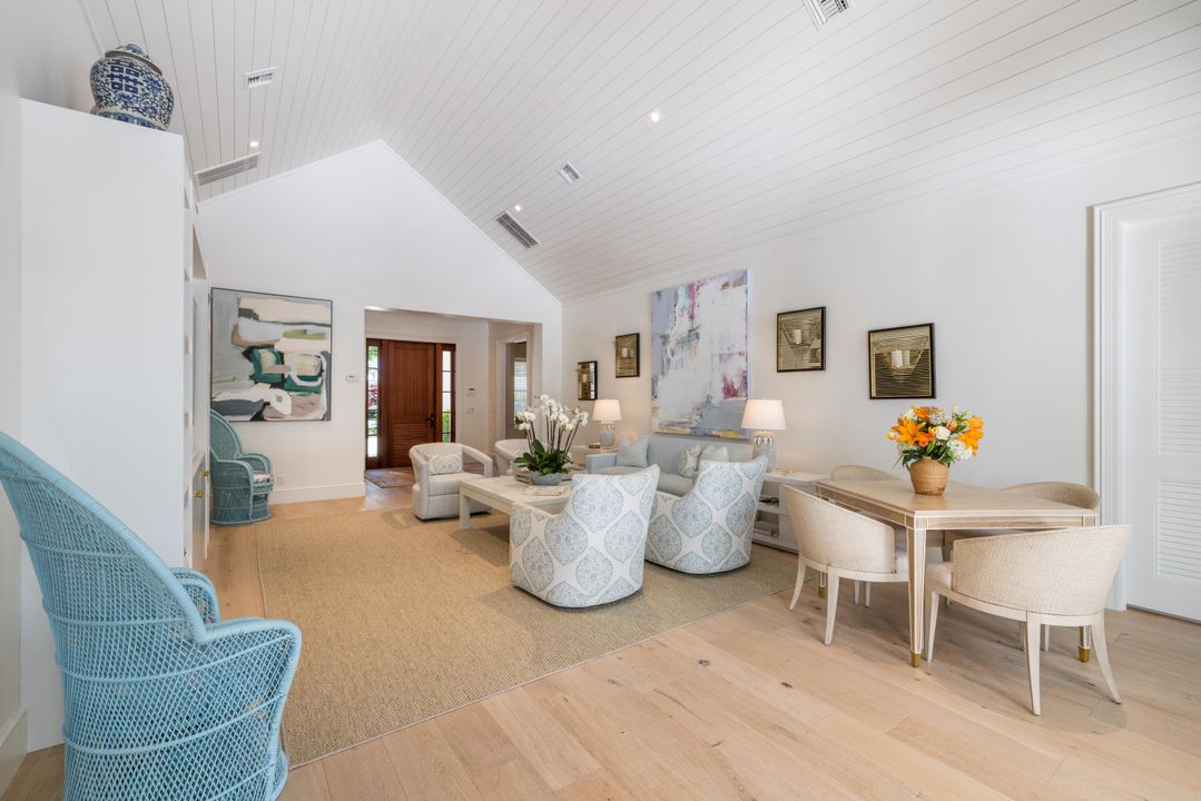 Active With Contract: $2,750,000 (3 beds, 4 baths, 2659 Square Feet)