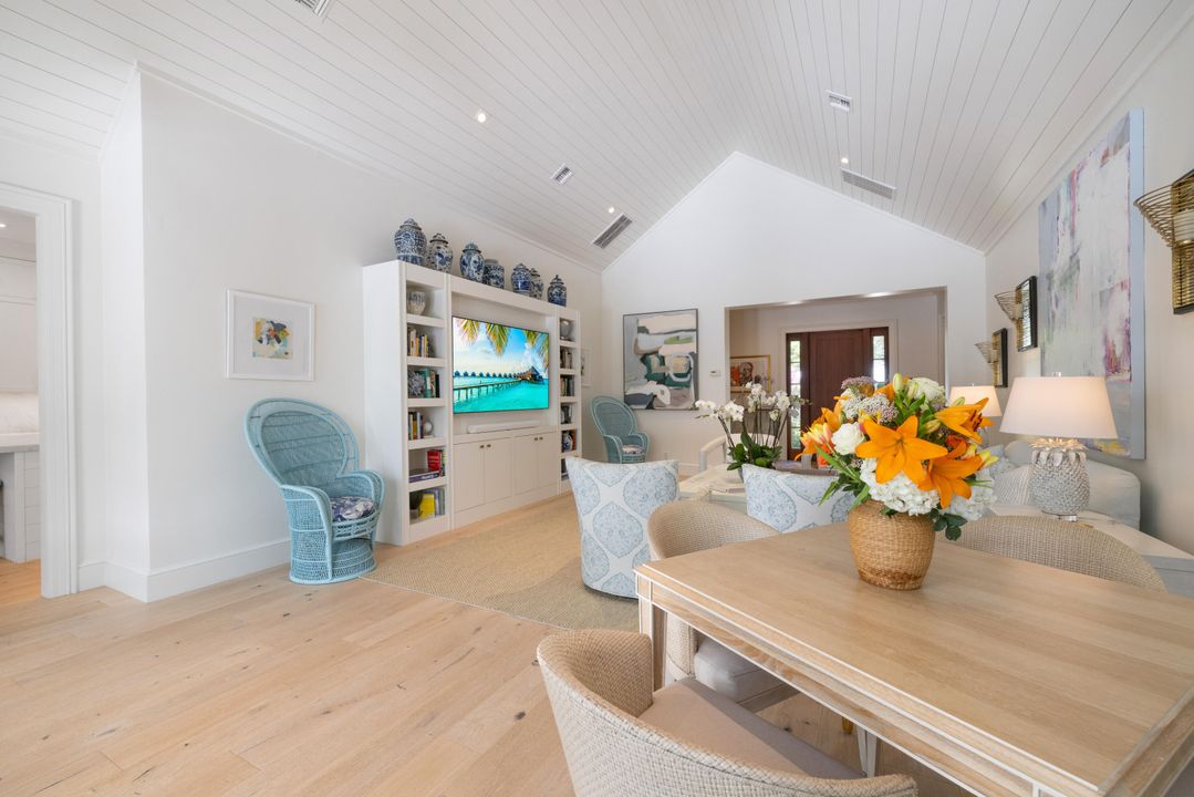 Active With Contract: $2,750,000 (3 beds, 4 baths, 2659 Square Feet)