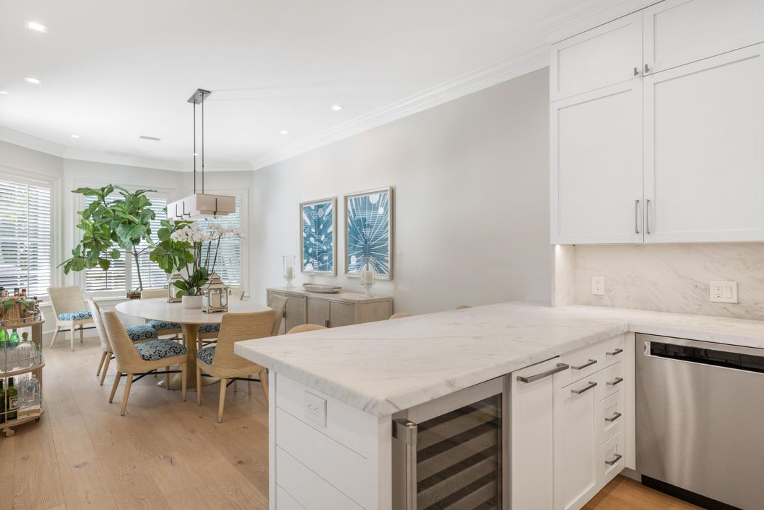 Active With Contract: $2,750,000 (3 beds, 4 baths, 2659 Square Feet)