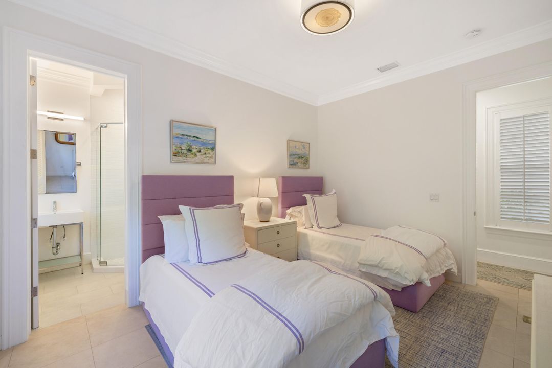 Active With Contract: $2,750,000 (3 beds, 4 baths, 2659 Square Feet)