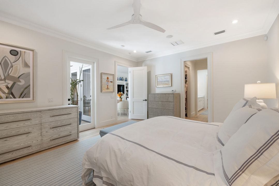 Active With Contract: $2,750,000 (3 beds, 4 baths, 2659 Square Feet)