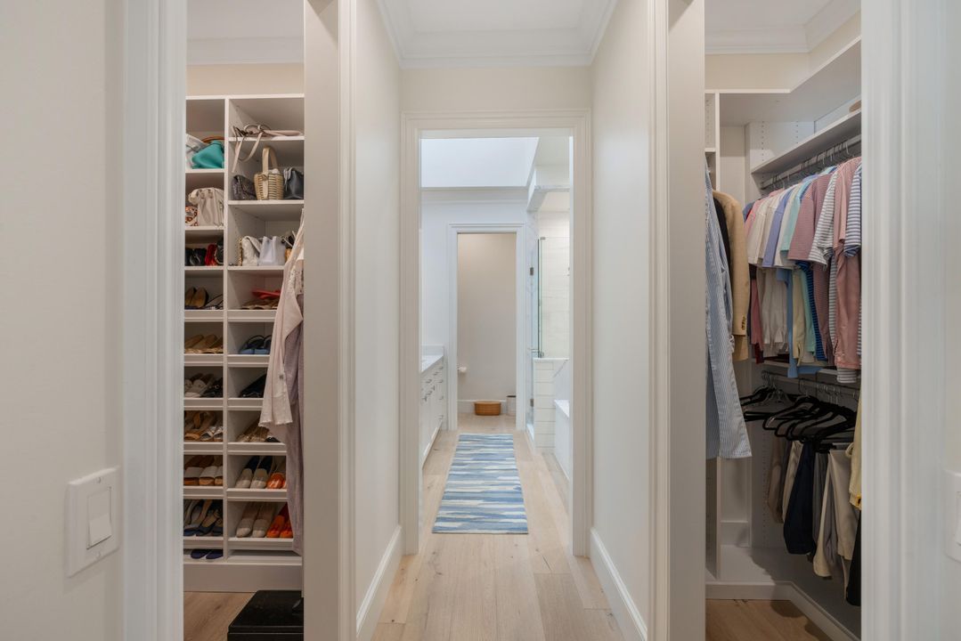 Active With Contract: $2,750,000 (3 beds, 4 baths, 2659 Square Feet)