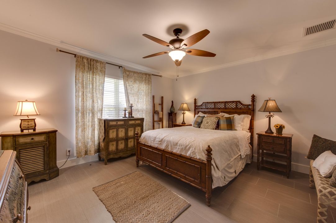 Под контрактом: $15,000 (3 спален, 2 ванн, 1505 Квадратных фут)