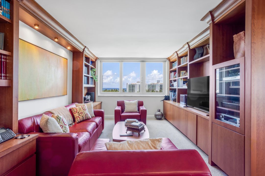 Active With Contract: $1,855,000 (3 beds, 2 baths, 2580 Square Feet)