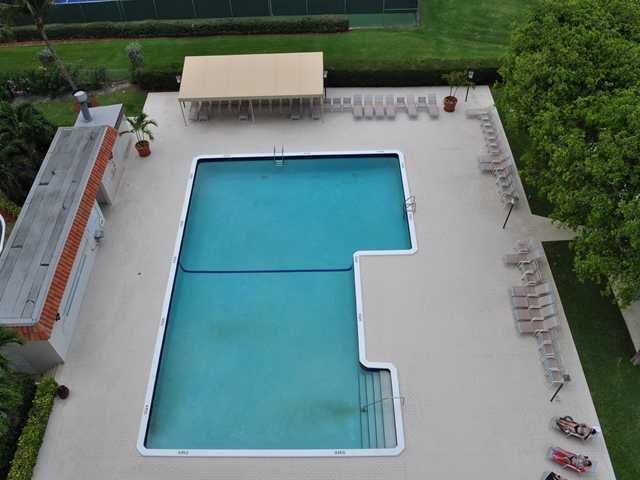 合同活跃: $6,500 (2 贝兹, 2 浴室, 1078 平方英尺)