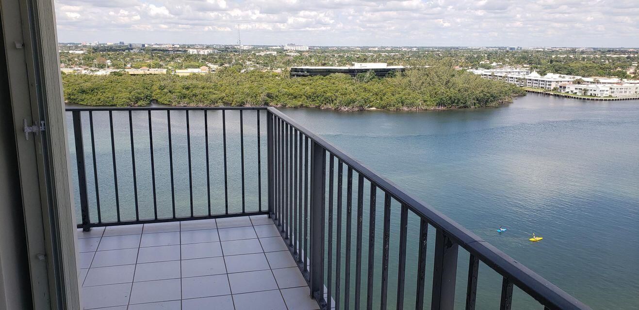 合同活跃: $6,500 (2 贝兹, 2 浴室, 1078 平方英尺)