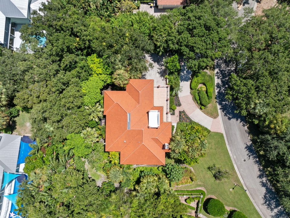 Active With Contract: $1,100,000 (4 beds, 4 baths, 3416 Square Feet)