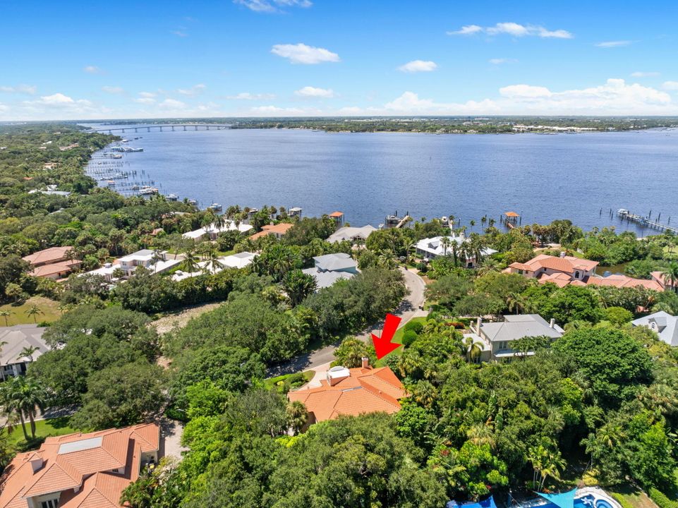 Active With Contract: $1,100,000 (4 beds, 4 baths, 3416 Square Feet)