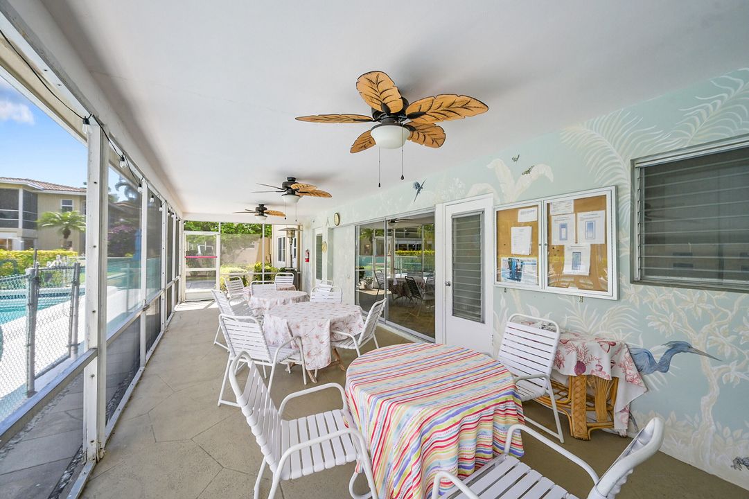 Active With Contract: $125,000 (2 beds, 1 baths, 890 Square Feet)