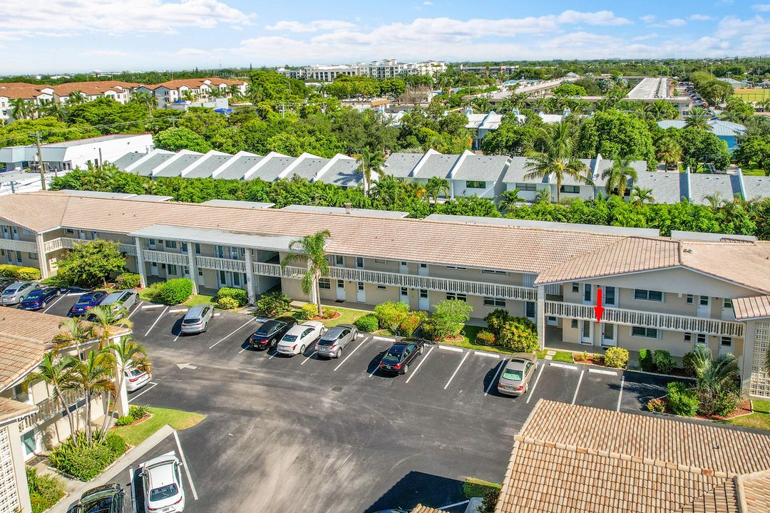 Active With Contract: $125,000 (2 beds, 1 baths, 890 Square Feet)