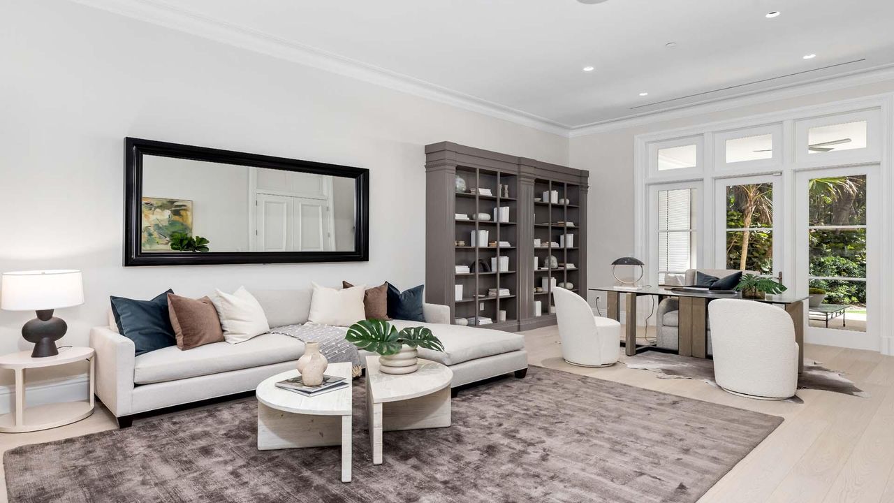 待售: $73,000,000 (7 贝兹, 11 浴室, 14321 平方英尺)