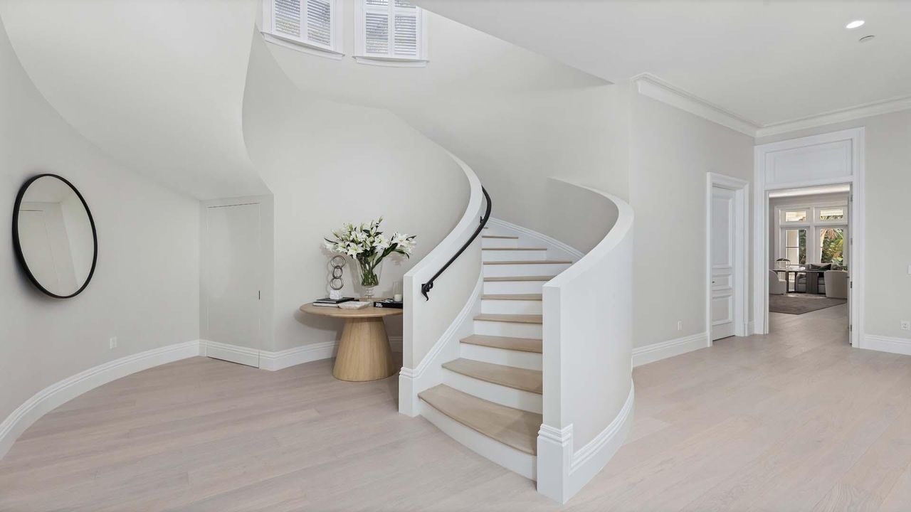 待售: $73,000,000 (7 贝兹, 11 浴室, 14321 平方英尺)