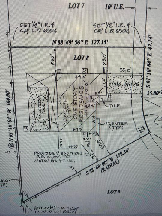 合同活跃: $1,595,000 (4 贝兹, 3 浴室, 2617 平方英尺)