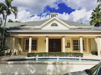 Active With Contract: $2,650 (2 beds, 2 baths, 1384 Square Feet)