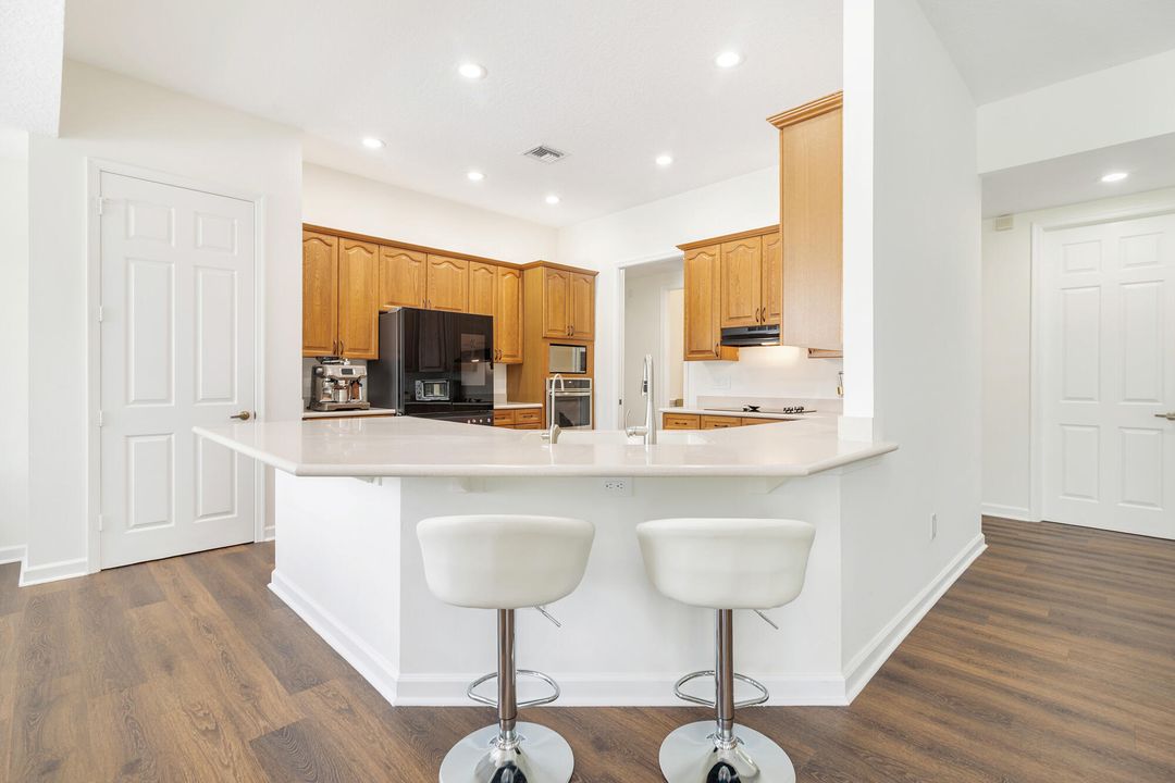 En Venta: $2,699,000 (4 camas, 3 baños, 3778 Pies cuadrados)